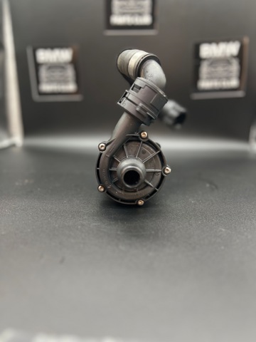 11518482744 Помпа водяная (насос) охлаждения, дополнительный электрический купить Житомир