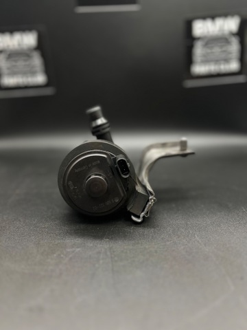 11518671654 Помпа водяная (насос) охлаждения, дополнительный электрический купить Львов