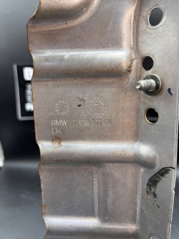 11658684919 BMW Защита (тепловой экран) выпускного коллектора купить в Киев