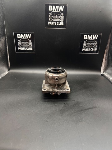 Втулка механизма переключения передач 31508699441 BMW