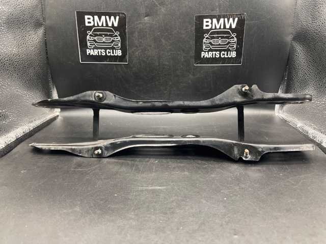 Рычаг задней подвески поперечный 33326875104 BMW