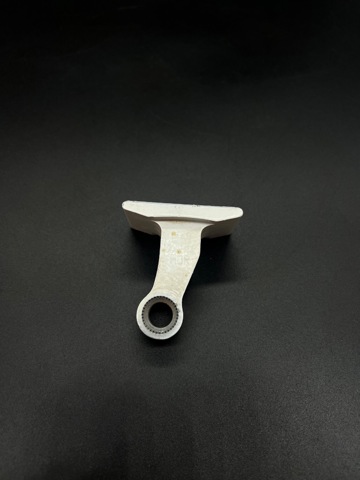 Петля двери задней правой 41007495992 BMW