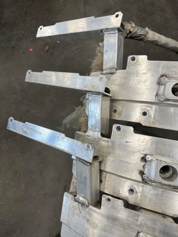 51117428246 BMW Усилитель бампера переднего купить в Киев