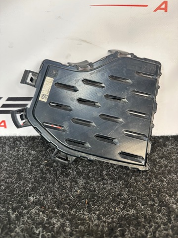 BMW 51118069214 Решетка бампера переднего правая в наличии Запорожье