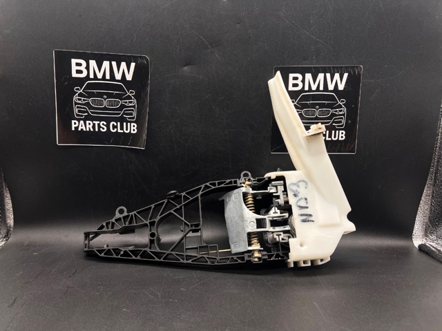 51217401211 BMW Держатель наружной ручки двери передней левой купить в Ровно