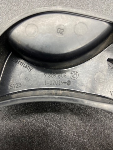 Ручка открывания капота 51237309606 BMW