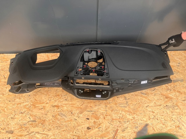 51459868767 BMW Панель салона передняя "торпедо" купить в Черновцы