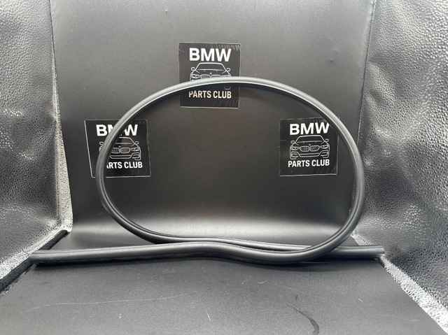 Резинка уплотнительная под капот 51767294489 BMW