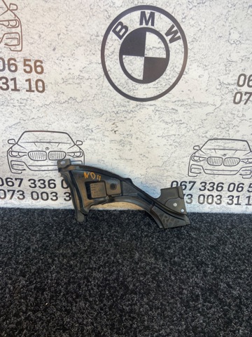 Накладка водосточного желоба задняя правая 51767329402 BMW