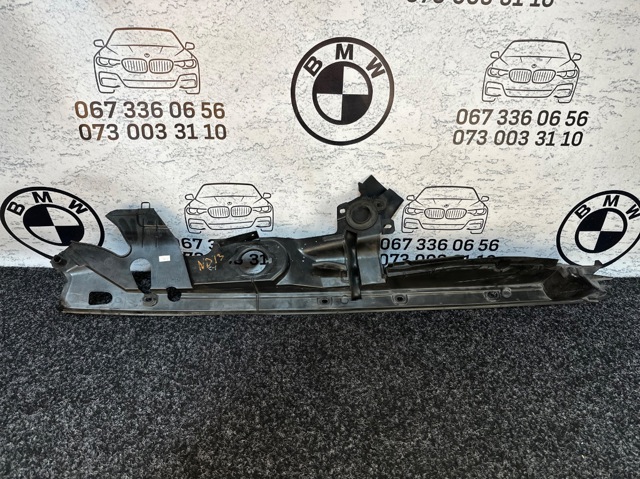 BMW 51767397492 Уплотнитель крыла в наличии Запорожье