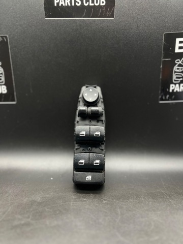 Кнопки переднего левого стекло подъёмника 61319362116 BMW