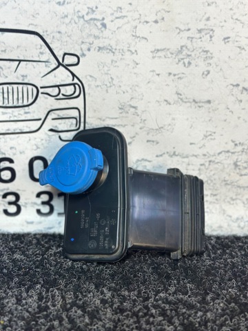 Горловина бачка омывателя 61667357287 BMW