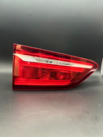 Задний левый внутренний фонарь 63217350697 BMW