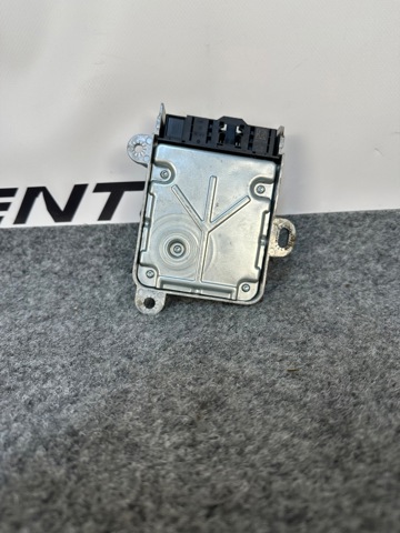 65776818815 BMW купить в Ужгород