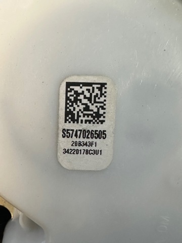 72117470266 BMW Ремень безопасности задний центральный купить в Полтава