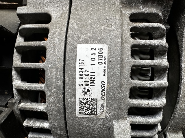 Генератор автомобиля 8634167 BMW