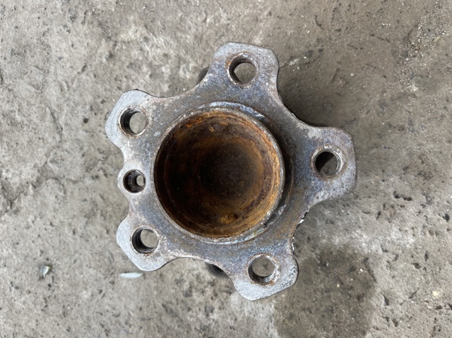 31206899176 BMW Задняя ступица купить в Запорожье
