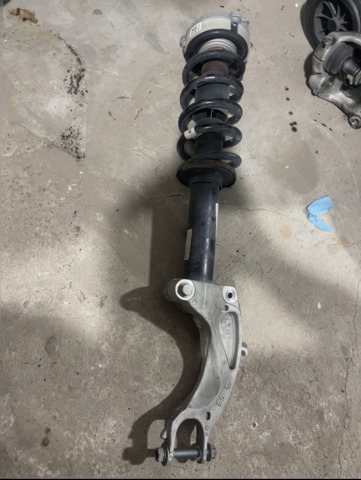 80A413031AK VAG Амортизатор передний купить в Черновцы