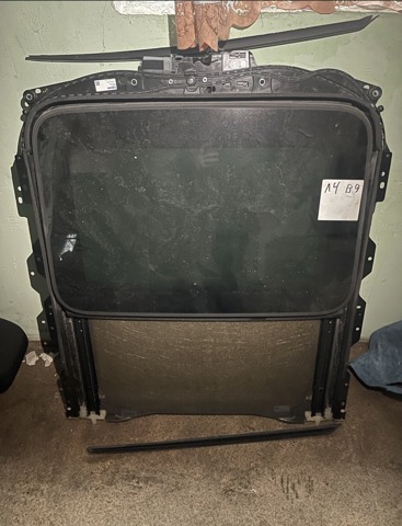 Рама люка 8W5877049B VAG