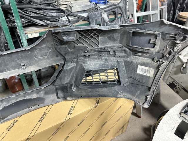 51118098644 BMW купить в Львов