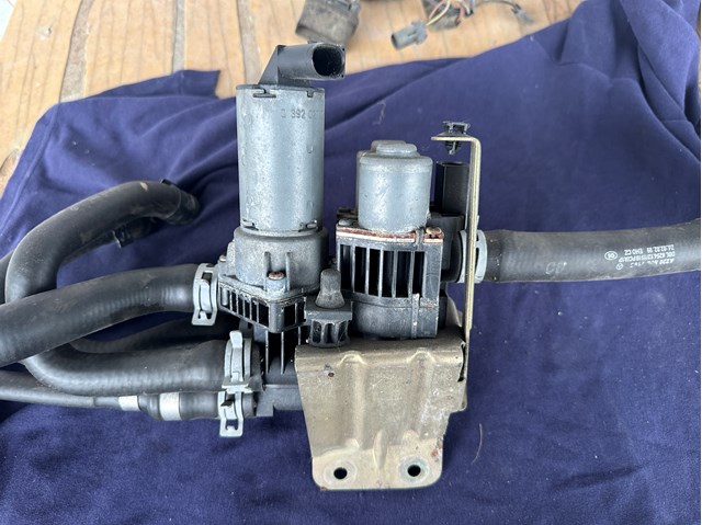 MERCEDES 2208300184 Кран печки (отопителя) в наличии Тернополь