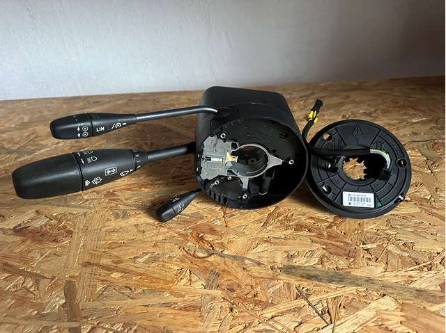 MERCEDES A2205400945 в наличии Украина