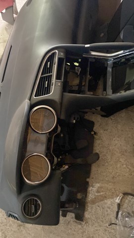 824705 PEUGEOT купить в Чернигов