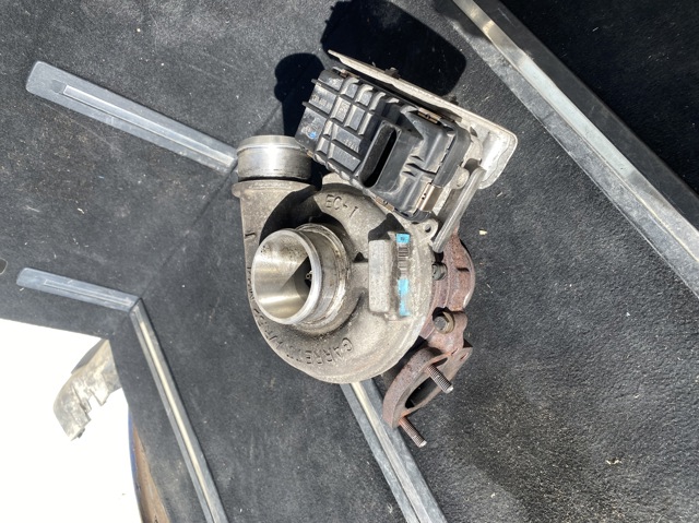 Турбокомпрессор 9684849580 MITSUBISHI