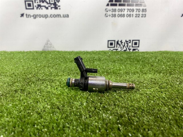 VAG 06G906036J Форсунка впрыска топлива в наличии Харьков