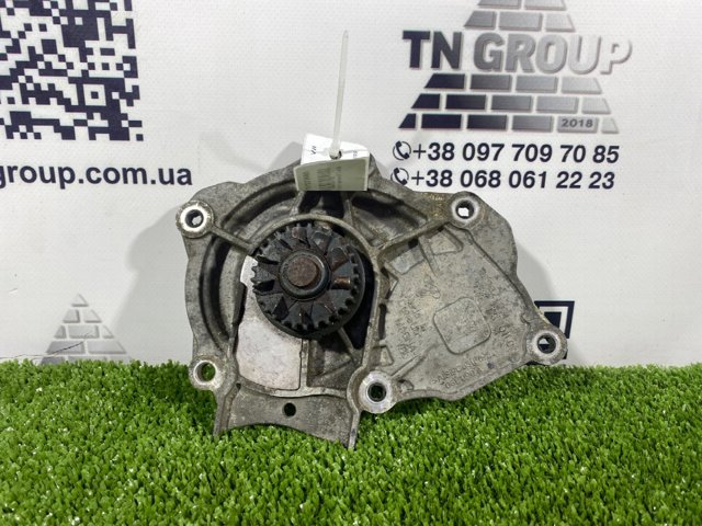 06K121011C VAG Помпа купить в Николаев