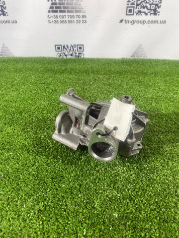 Насос маслозакачивающий 06M115103Q VAG