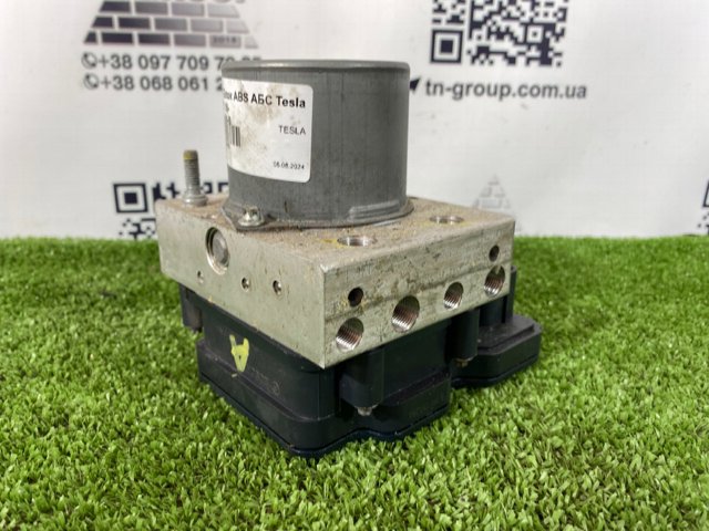 104474500B TESLA Насос АБС (ABS) главного тормозного цилиндра купить в Ужгород
