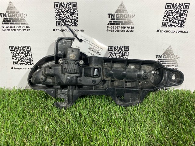 TESLA 108183200J Ручка двери правой наружная передняя/задняя в наличии Хмельницкий