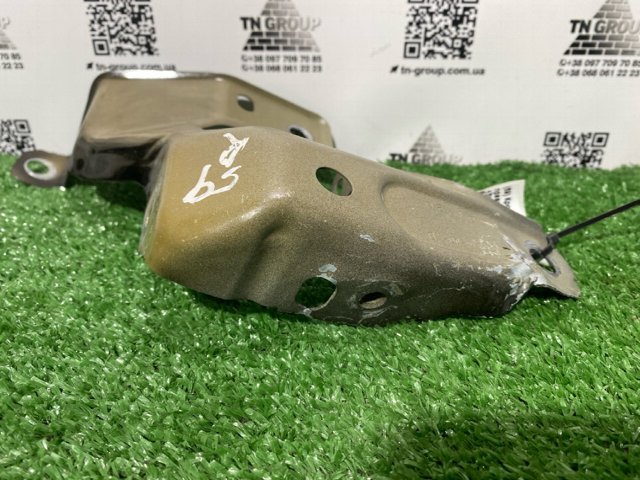 TESLA 108601600D Кронштейн арки колеса (лонжерона) правый в наличии Кривой Рог