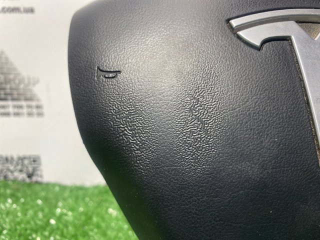 TESLA 150834700C Подушка безопасности водителя в наличии Чернигов