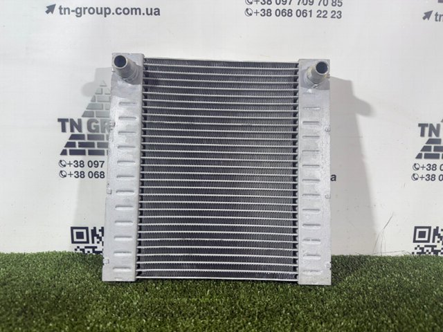 BMW 17118620207 Радиатор охлаждения двигателя правый в наличии Ужгород