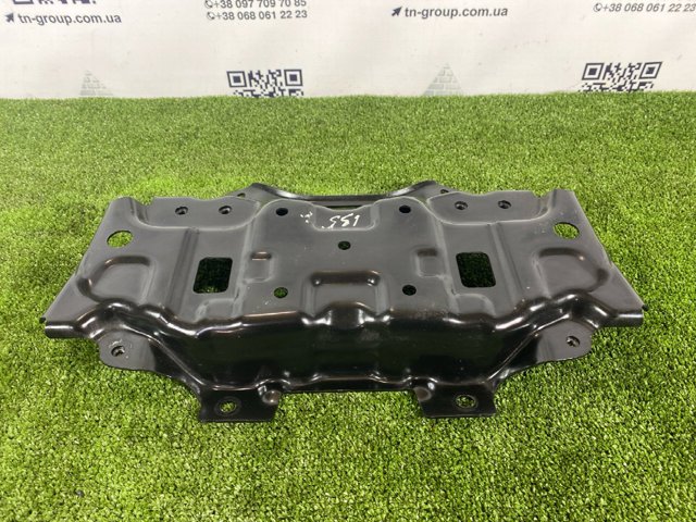 SUBARU 20107FL020 Кронштейн передней балки в наличии Кривой Рог