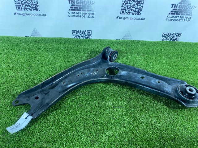 3Q0407152AA VAG Нижний рычаг купить в Житомир