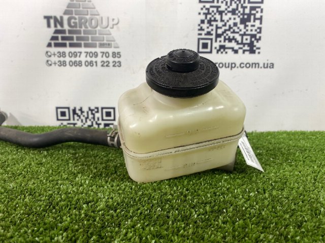472200E070 TOYOTA Бачок главного тормозного цилиндра (тормозной жидкости) купить в Ровно