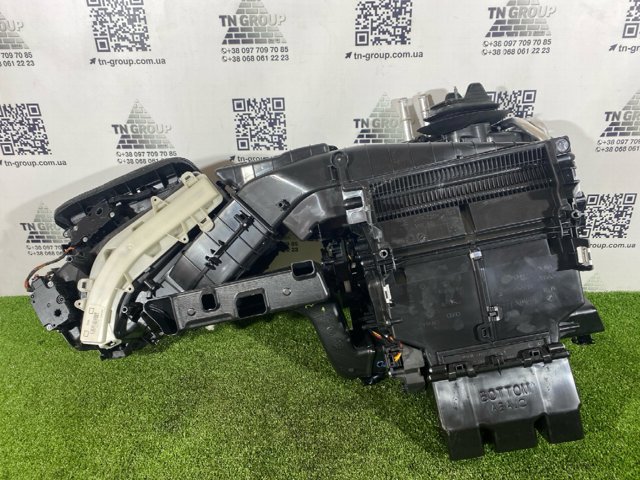 VAG 4M0820356 Корпус печки в сборе в наличии Сумы