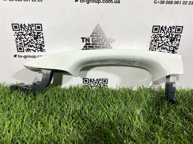 510837206JGRU VAG Ручка двери правой наружная передняя/задняя купить в Харьков