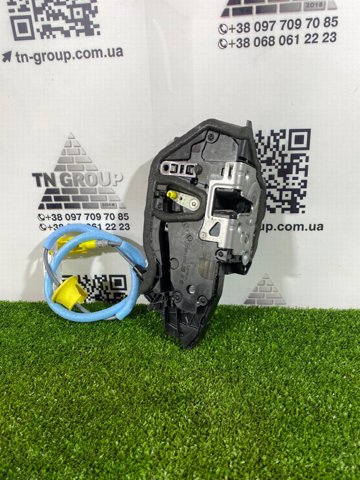 Дверной замок передний правый 51217956142 BMW