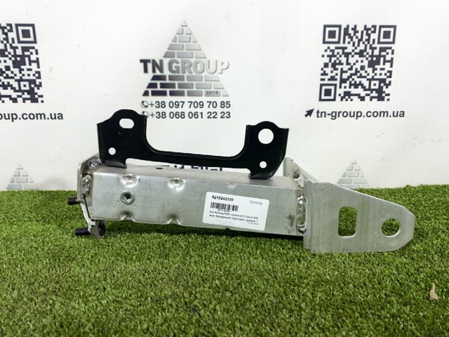 TOYOTA 5210242100 Кронштейн усилителя переднего бампера в наличии Черновцы
