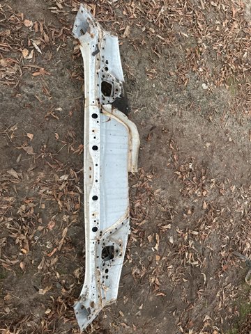 SUBARU 52401SJ0019P Панель багажного отсека задняя в наличии Киев