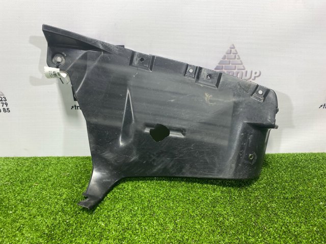 Защита заднего бампера 5259247100 TOYOTA