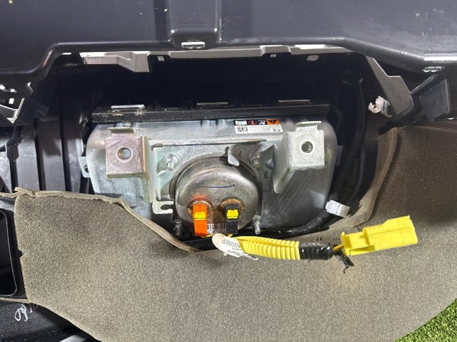 TOYOTA 554010E130C0 в наличии Каменское
