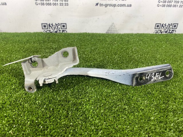 Левая петля капота 57260AL01A9P SUBARU