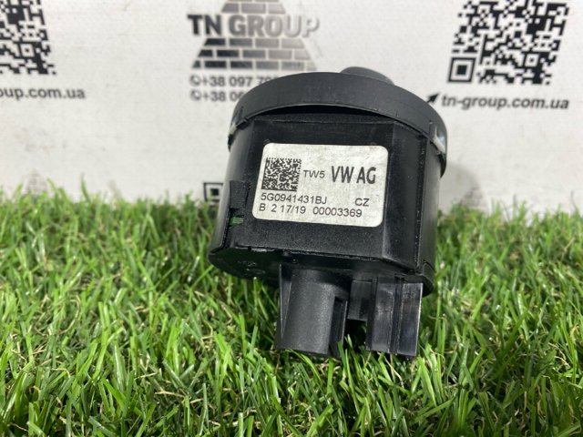 VAG 5G0941431BJ Переключатель света фар на "торпедо" в наличии Одесса