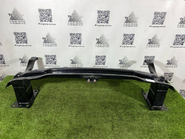 VAG 5NN807109L Усилитель бампера переднего в наличии Каменское