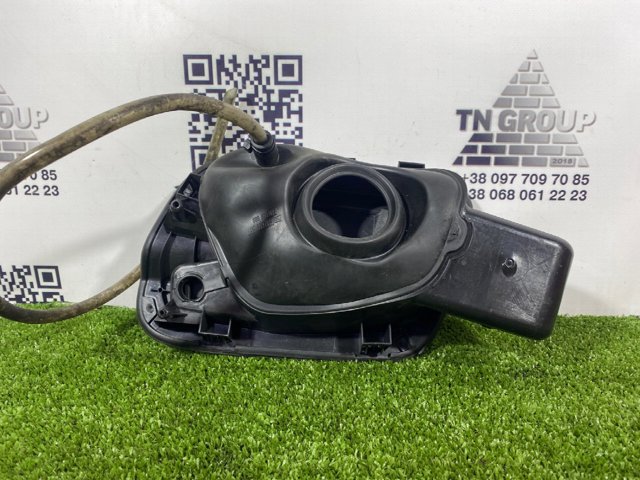 5NN809857B VAG Корпус заливной горловины топливного бака купить в Житомир